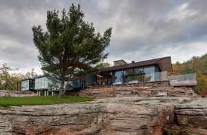 Modern House in Georgian Bay Landscape