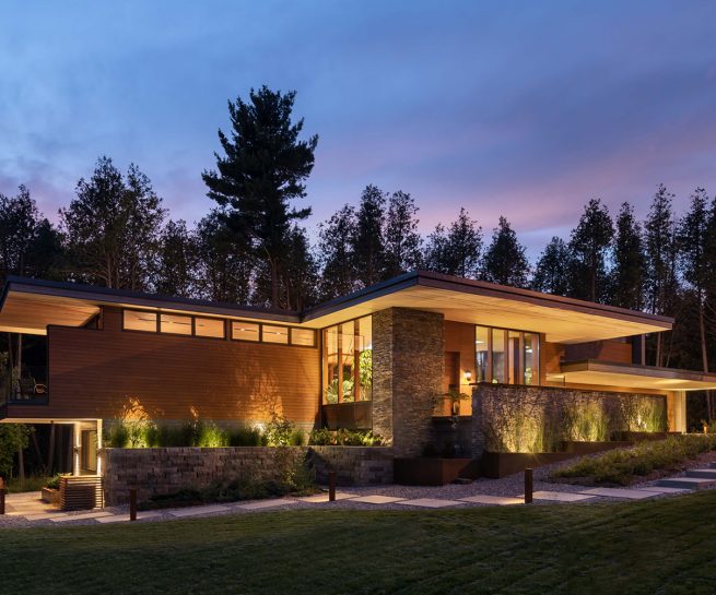 Custom Modern House Designed by Toronto Architect Trevor McIvor